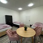 Hostel Leharo Litomerice