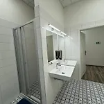 Hostel Leharo