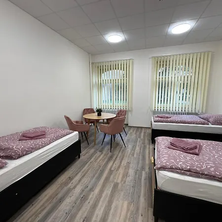 Leharo * Litoměřice